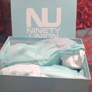 Ninety Union Light Blue Box